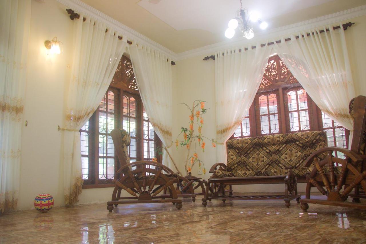 Jungle View Guesthouse ウナワトゥナ エクステリア 写真
