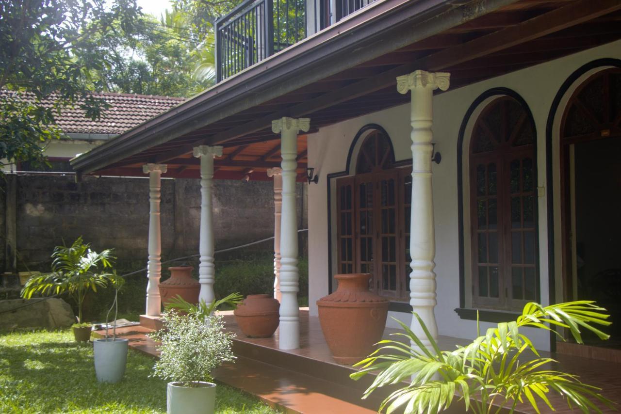 Jungle View Guesthouse ウナワトゥナ エクステリア 写真